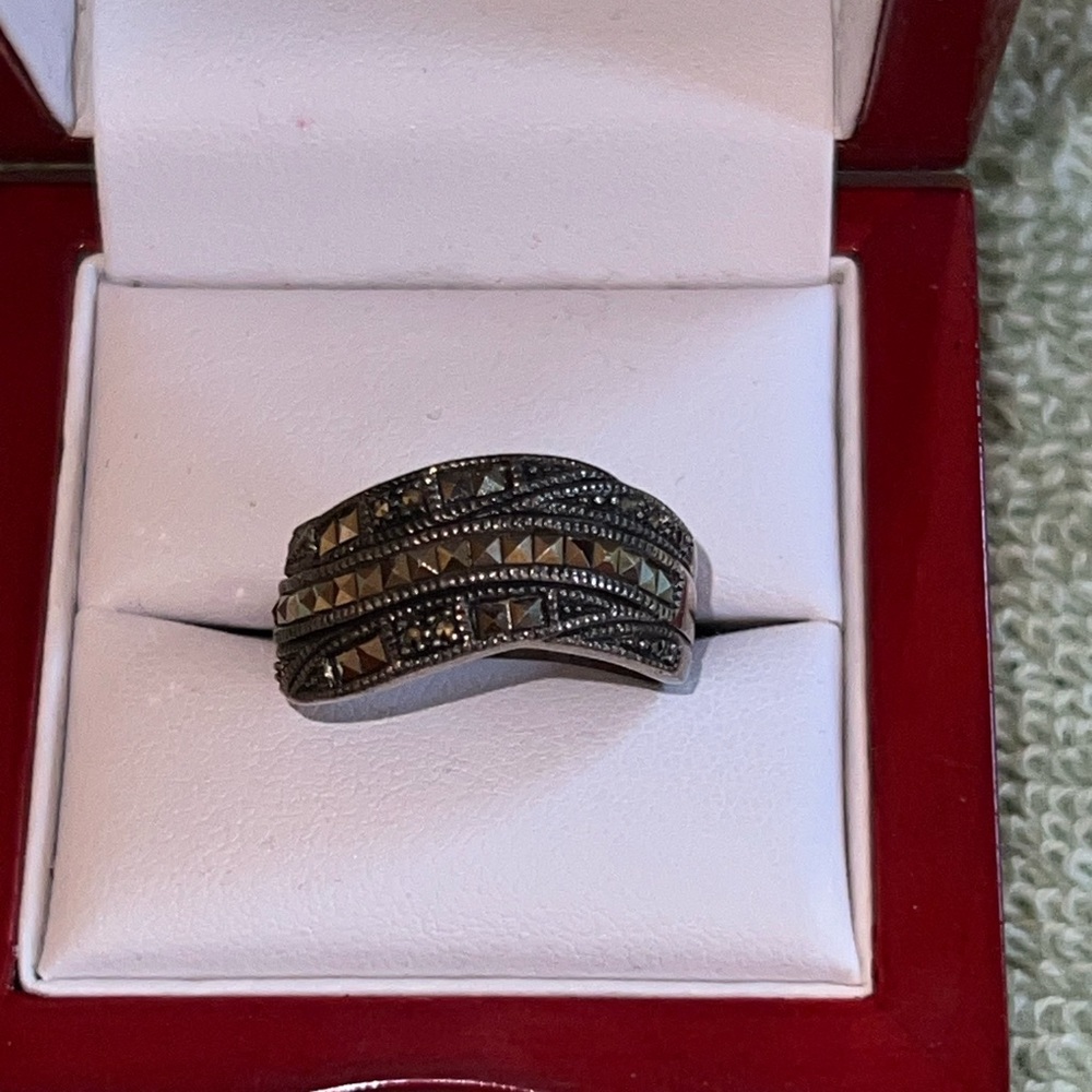 Vintage Judith Jack sterling silver Marcasite Ring size 8